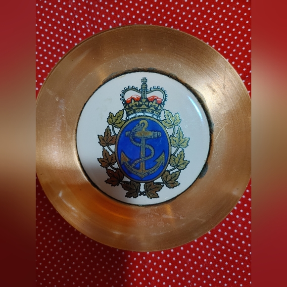 Set of 4 Royal Canadian Navy Copper Coasters 1950s - Picture 6 of 7